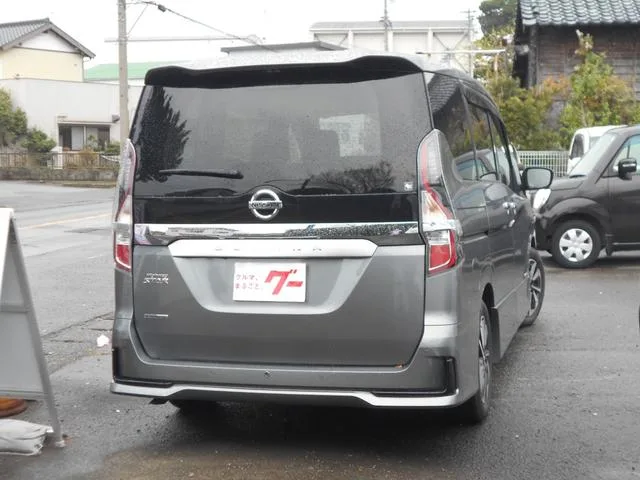 Nissan SERENA HIGHWAY STAR V 2022 — миниатюра 2