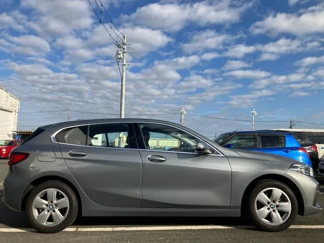 BMW 1 SERIES 118I PLAY 2022 — миниатюра 3