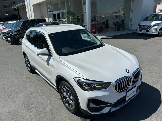 BMW X1 X DRIVE 18D X LINE 2022 — миниатюра 2