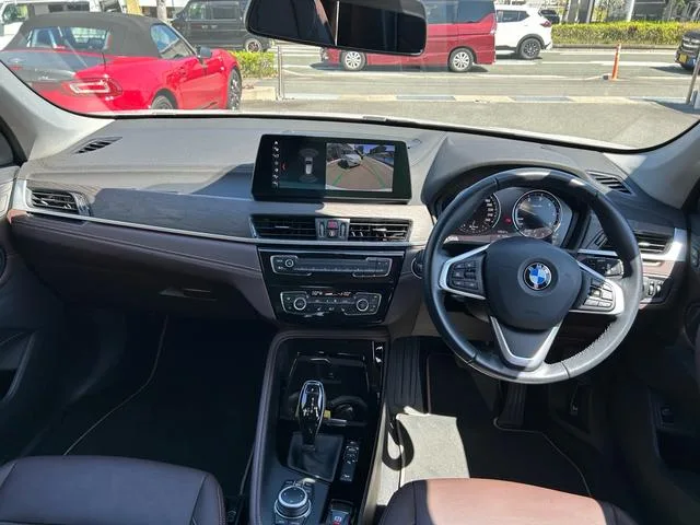 BMW X1 X DRIVE 18D X LINE 2022 — миниатюра 5