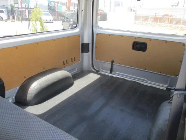 Toyota HIACE VAN LONG DX GL PACKAGE 2023 — миниатюра 5