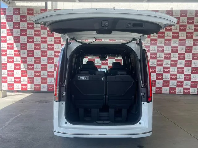 Honda STEPWAGON SPADA 2025 — миниатюра 5