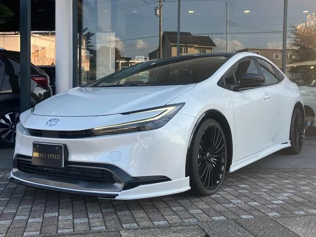 Toyota PRIUS Z 2023 — миниатюра 4