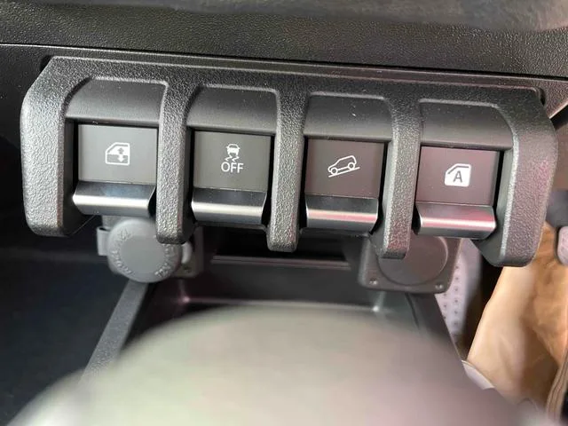 Suzuki Jimny XC 2026 — миниатюра 3