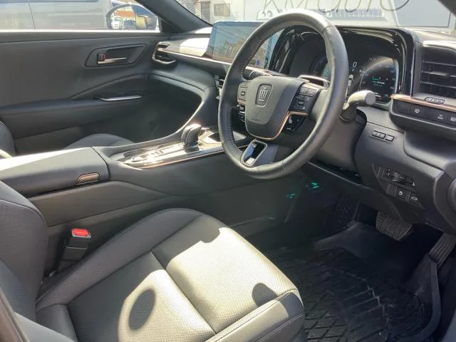 Toyota CROWN SPORT Z 2024 — миниатюра 5