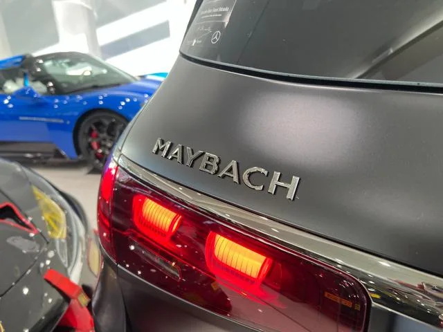 Mercedes Maybach GLS GLS600 NIGHT EDITION II 2025 — миниатюра 4