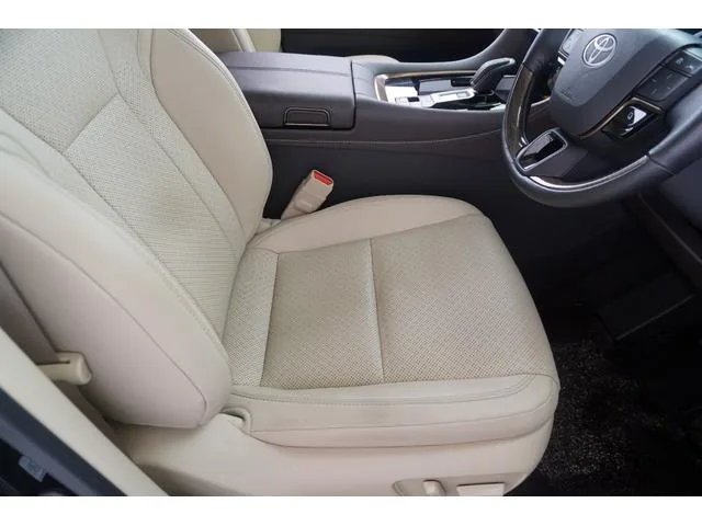 Toyota ALPHARD HYBRID EXECUTIVE LOUNGE 2024 — миниатюра 4