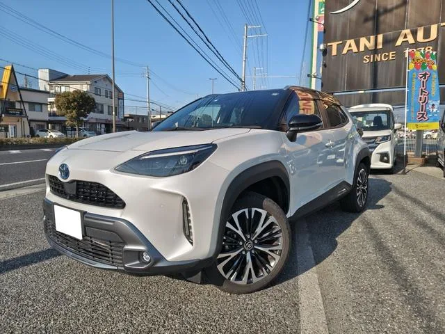 Toyota YARIS CROSS HYBRID Z ADVENTURE 2023 — фото 1, купить с доставкой в Москву