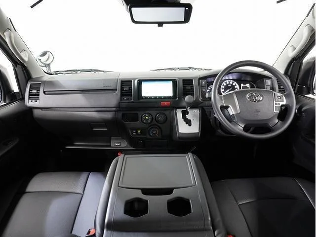 Toyota HIACE VAN 2026 — миниатюра 3
