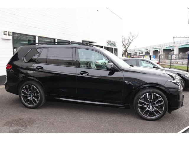 BMW X7 X DRIVE 40D M SPORT 2024 — миниатюра 3