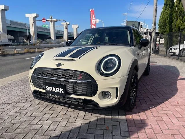 MINI MINI COOPER S CLUBMAN PREMIUM PLUS PACKAGE ESSENTIAL TRIM 2023 — миниатюра 3