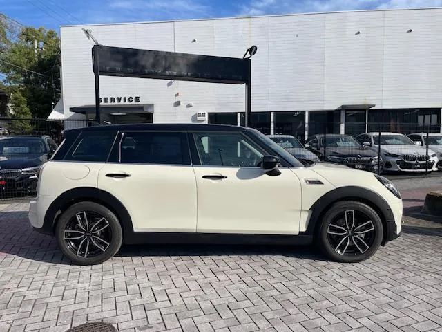 MINI MINI COOPER S CLUBMAN PREMIUM PLUS PACKAGE ESSENTIAL TRIM 2023 — миниатюра 5