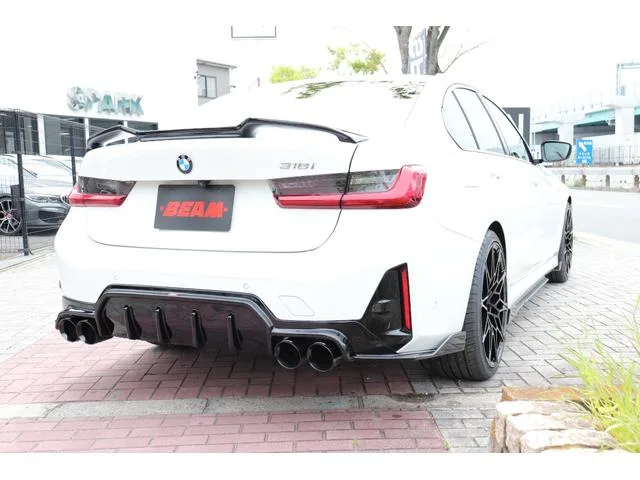 BMW 3 Series 318i M-SPORT 2023 — миниатюра 4