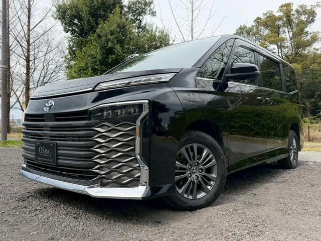 Toyota VOXY HYBRID S-Z 2023 — миниатюра 2