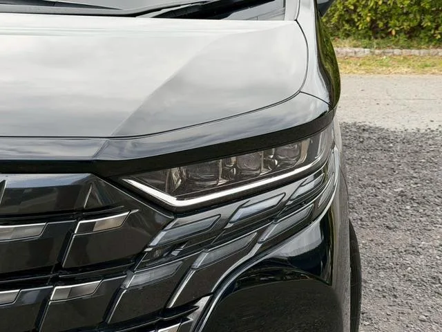 Toyota Alphard Z 2025 — миниатюра 2