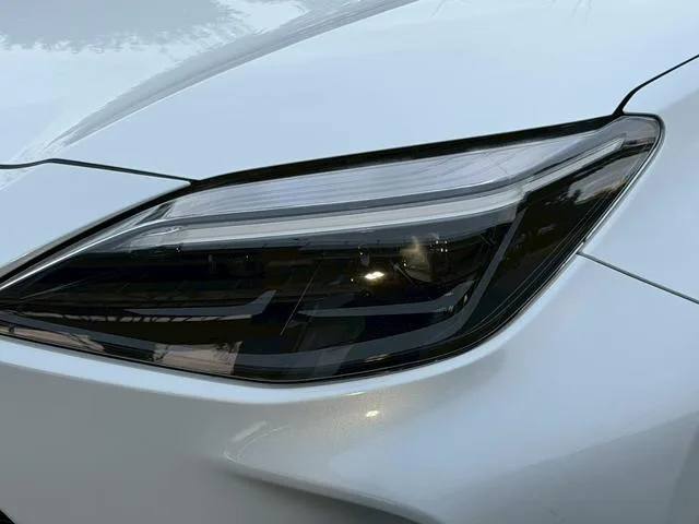 Toyota YARIS CROSS HYBRID Z 2024 — миниатюра 3