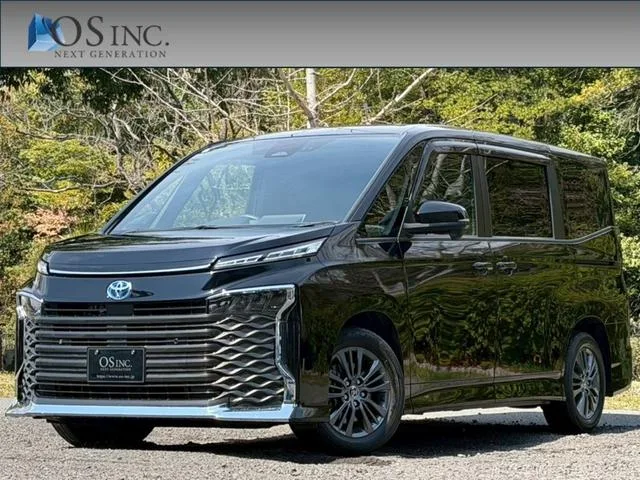 Toyota VOXY HYBRID S-G 2023 — фото 1, купить с доставкой в Москву