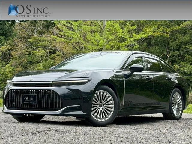 Toyota CROWN Z 2024 — фото 1, купить с доставкой в Москву