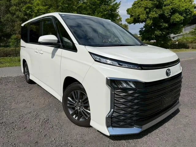 Toyota VOXY S-G 2023 — миниатюра 4