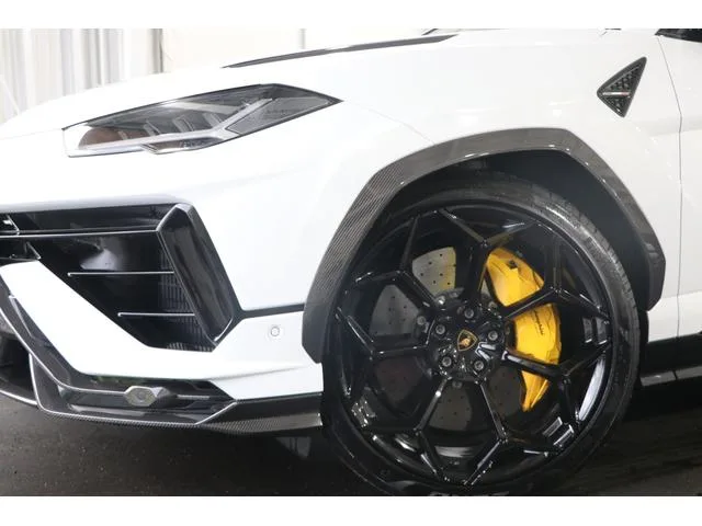 Lamborghini Urus 2024 — миниатюра 4