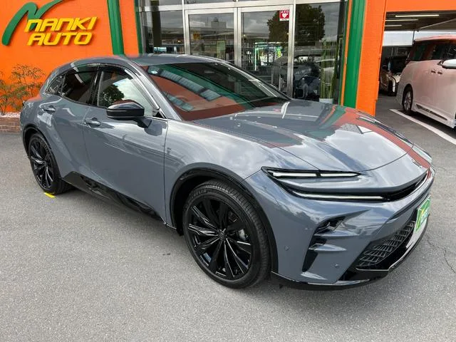 Toyota CROWN SPORT Z 2025 — миниатюра 3
