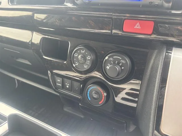 Toyota HIACE VAN SUPER LONG WIDE DX GL PACKAGE 2023 — миниатюра 5