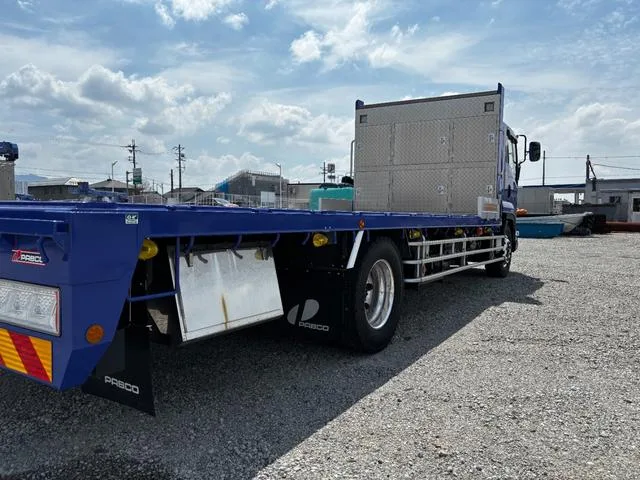 Isuzu FORWARD 2025 — миниатюра 3
