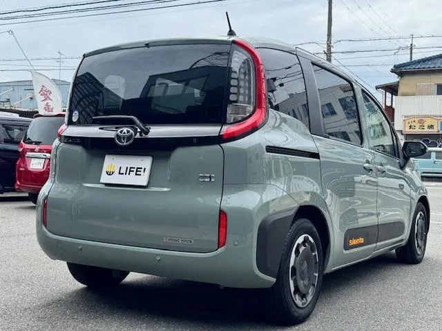 Toyota SIENTA HYBRID Z 2023 — миниатюра 5