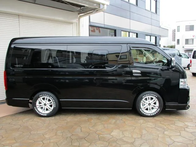 Toyota HIACE WAGON GL 2023 — миниатюра 3
