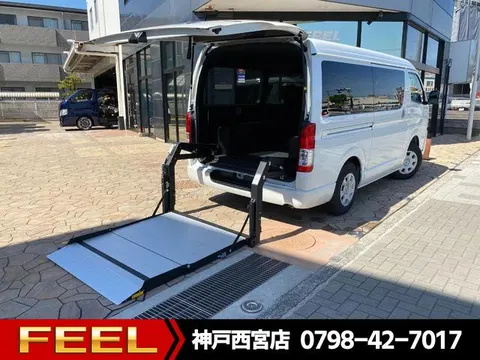 Toyota HIACE VAN 2024 купить в Москве