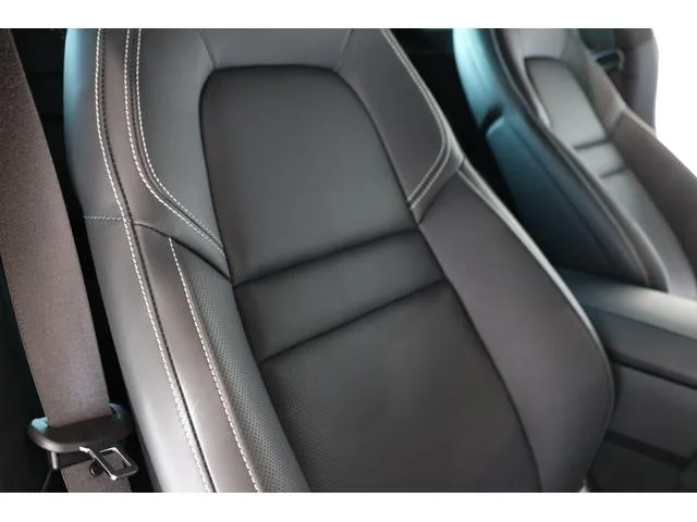 Porsche 911 911 CARRERA S 2024 — миниатюра 3