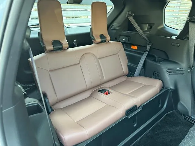 Mitsubishi OUTLANDER PHEV P EXECUTIVE PACKAGE 2024 — миниатюра 3