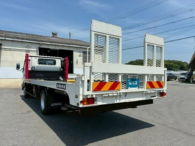 Hino DUTRO 2023 — миниатюра 5
