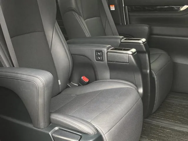 Toyota Alphard 2.5S C PACKAGE 2022 — миниатюра 3