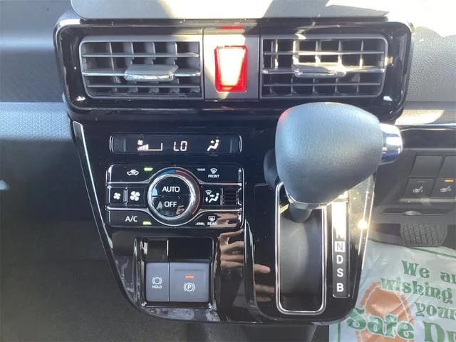 Daihatsu TANTO CUSTOM X 2025 — миниатюра 2
