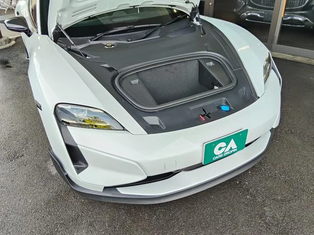 Porsche Taycan TAYCAN TURBO GT WITH WEISSACH PACKAGE 2026 — миниатюра 4