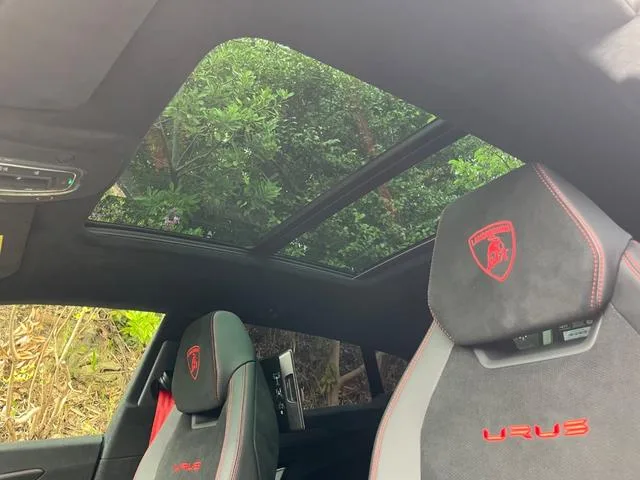 Lamborghini Urus PERFORMANTE 2025 — миниатюра 4
