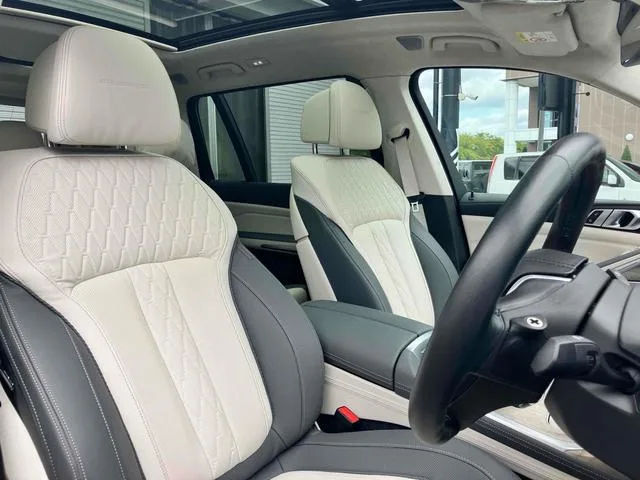 Bmw Alpina XB7 2024 — миниатюра 3
