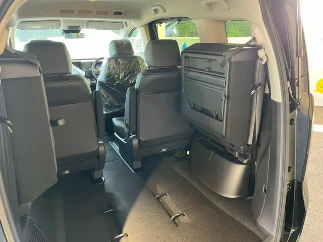 Honda FREED E:HEV AIR EX 2025 — миниатюра 5