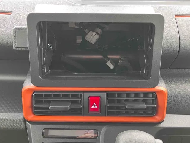 Daihatsu TANTO FUN CR0SS 2025 — миниатюра 2