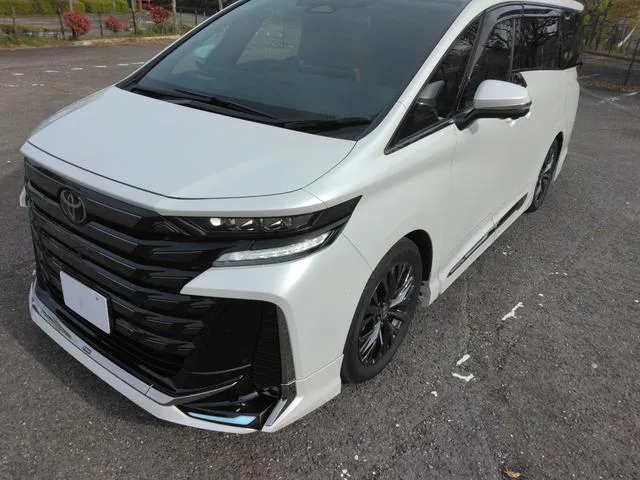 Toyota VELLFIRE HYBRID Z PREMIER 2024 — миниатюра 2
