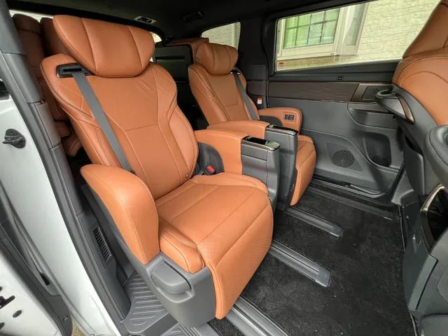 Toyota Vellfire Z PREMIER 2024 — миниатюра 5