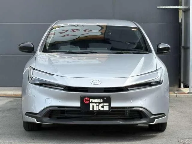 Toyota PRIUS X 2023 — миниатюра 5