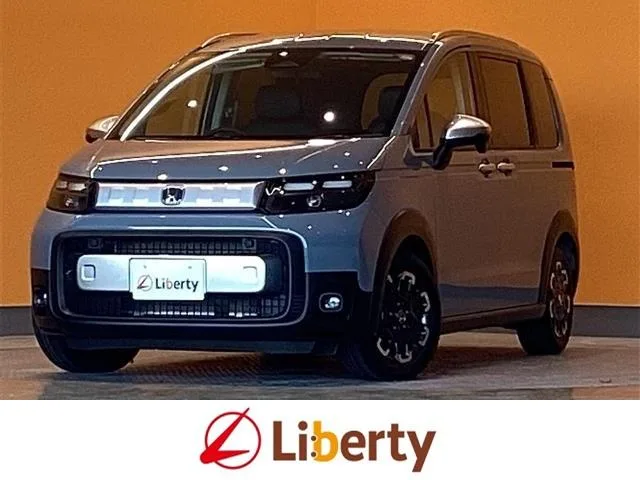 Honda FREED CROSSTAR 2025 — фото 1, купить с доставкой в Москву