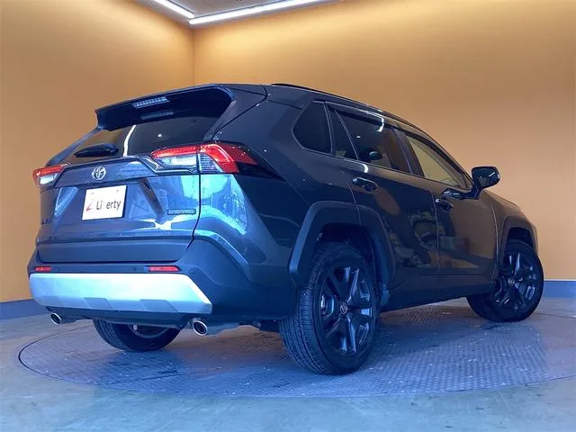 Toyota RAV4 ADVENTURE 2024 — миниатюра 4