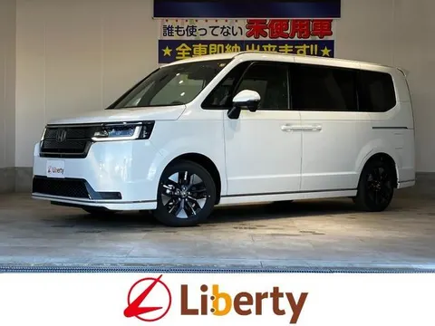 Honda STEPWAGON 2025 купить в Москве