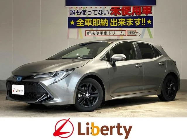 Toyota COROLLASPORT HYBRID G STYLE 50 MILLION EDITION 2022 — фото 1, купить с доставкой в Москву