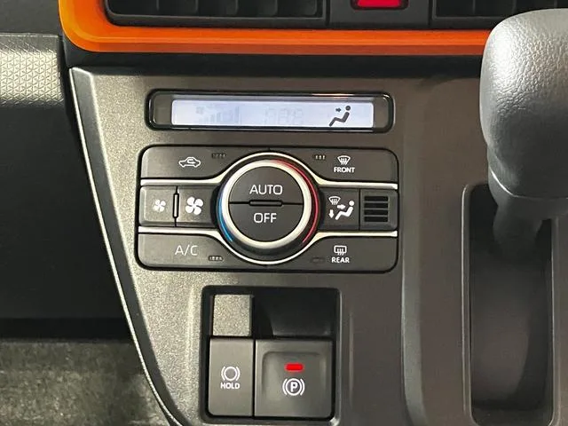 Daihatsu TANTO FUN CR0SS 2025 — миниатюра 2