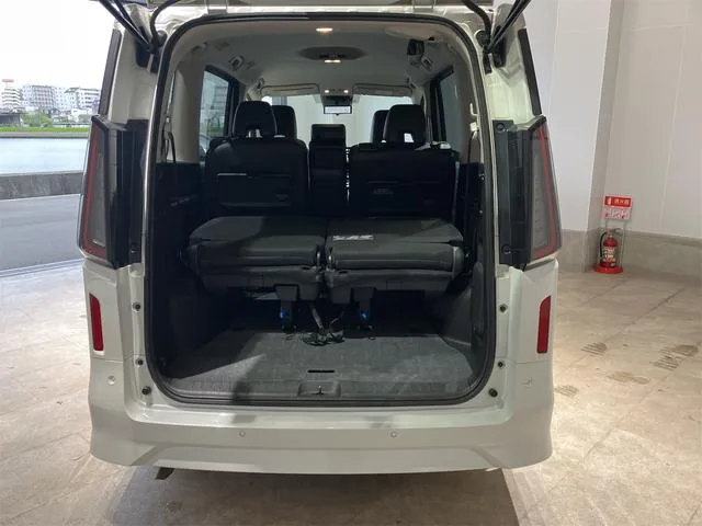 Nissan SERENA HIGHWAY STAR V 2023 — миниатюра 4