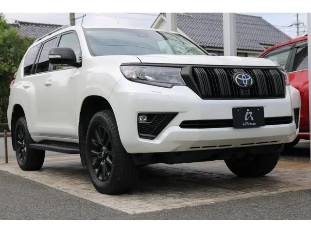 Toyota LAND CRUISER PRADO TX L PACKAGE MATT BLACK EDITION 2023 — миниатюра 3